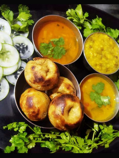 दाल बाटी चूरमा (dal bati churma recipe in hindi) रेसिपी मुख्य फोटो