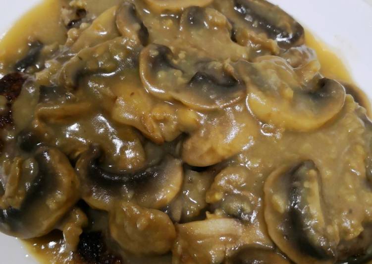 Simple Way to  Salisbury steak (Filipino style)