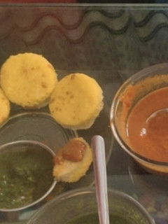 ખાટા ઢોકળાં (Khata Dhokla Recipe In Gujarati) રેસીપી મુખ્ય ફોટો