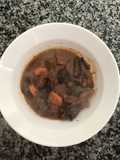 Ragout de ciervo en salsa con setas orejas de Satán. Carne de caza