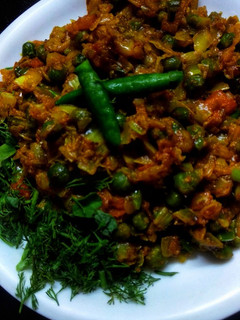 A picture of Cabbage peas.