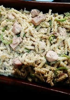 A picture of Creamy White Pasta 😋🍝.
