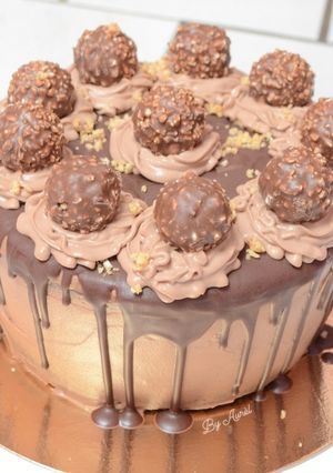 Une photo de ☆Layer Cake aux Ferrero Rocher©☆