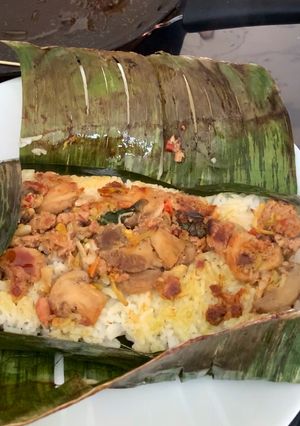 A picture of Spicy grilled rice indonesian style (Nasi Bakar).