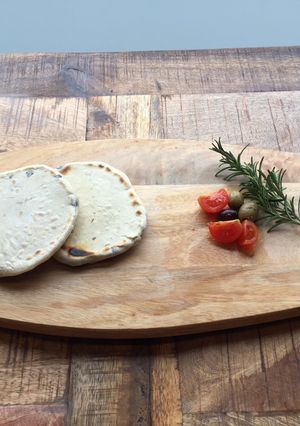 A picture of Mediterranean flat bread.