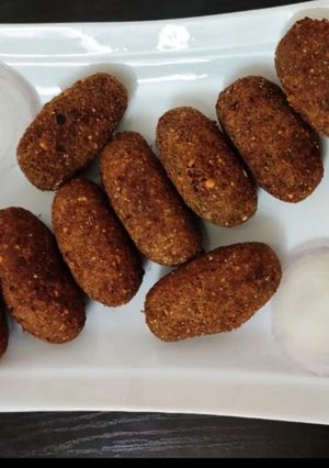 A picture of Leftover rice fritters.
