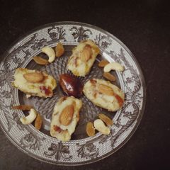 A picture of Dates sweetie.