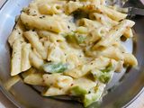 White sauce pasta
