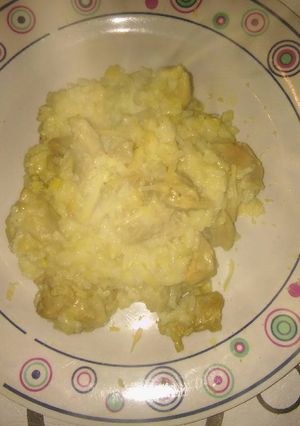 Una foto de Arroz con pollo al curry