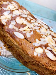 Hình của món Bánh chuối cacao nhân óc chó.