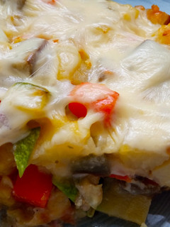 Una foto de Torta de vegetales con jamón y queso