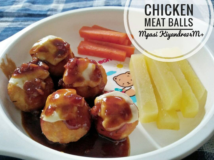  Cara mudah buat Chicken Meat Balls yang nagih banget