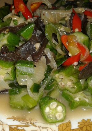 Foto resep Tumis Okra Jamur Kuping