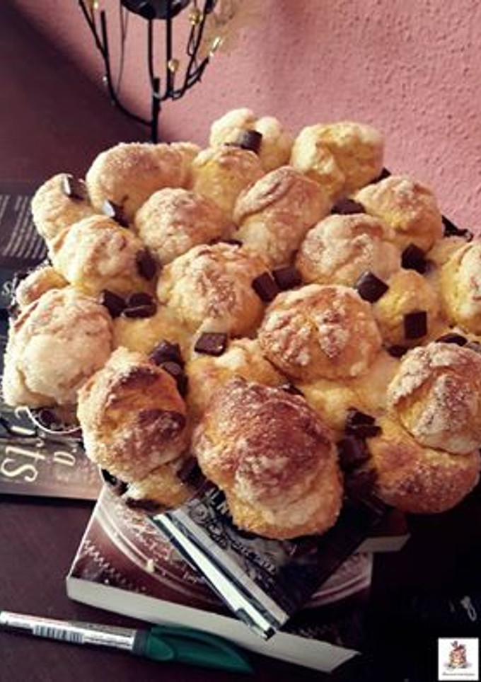 Una foto de Monkey bread de calabaza y pepitas de chocolate