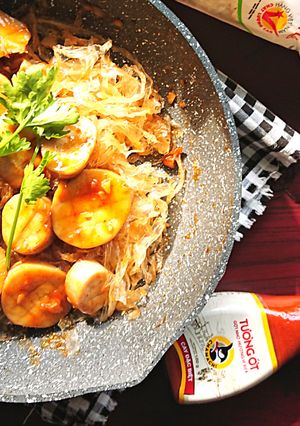 Hình của món [Món Chay] Rau câu sợi xào sò điệp chay.