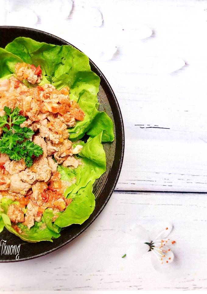 Hình của món Salad Thịt Bò Sốt Cà Chua.