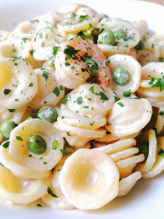 Foto di Pasta gamberetti e piselli