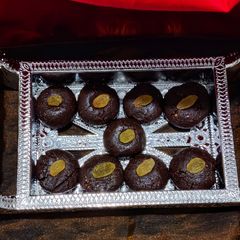 A picture of Khoya Chocolate peda.