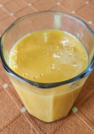 A picture of Mango Lassi.
