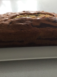 Una foto de Bizcocho de vainilla y chocolate tipo marmolado