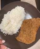 Χοιρινά σνίτσελ με ρύζι