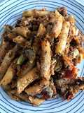 Macarrones con verduras rematados al horno