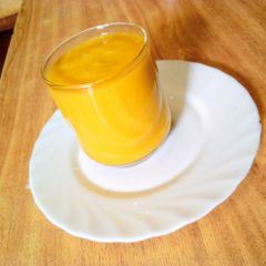 A picture of Mango avocado smoothie.