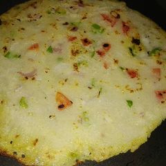 A picture of Rava uttapam.