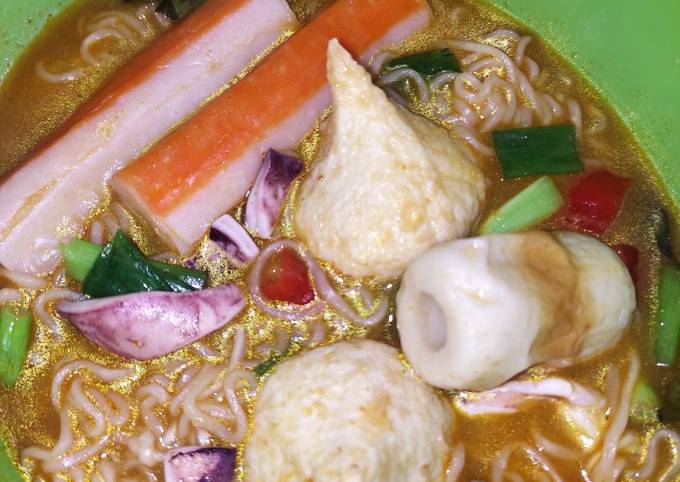 Mie Tomyam Instant