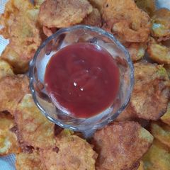 Aloo pakoda A picture of Aloo pakoda.