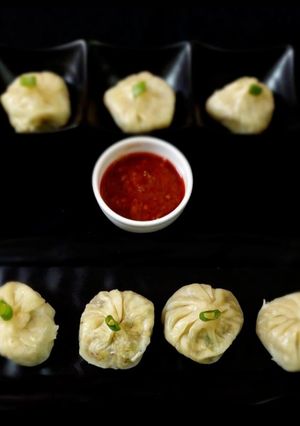 A picture of Paneer momos.