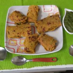 A picture of Rice chilla Roll.