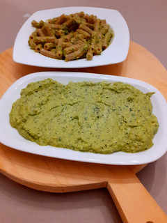 Foto di Pesto di zucchine e pistacchi