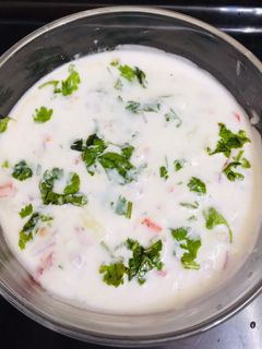 मिक्स रायता (Mix raita recipe in hindi) रेसिपी मुख्य फोटो