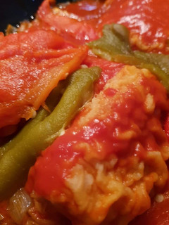 Una foto de Bacalao con tomate