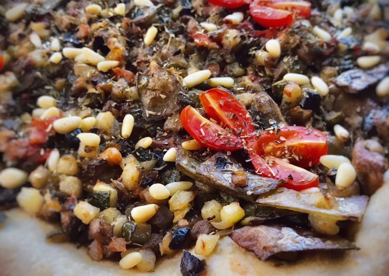 Coca casera de verduras de la huerta