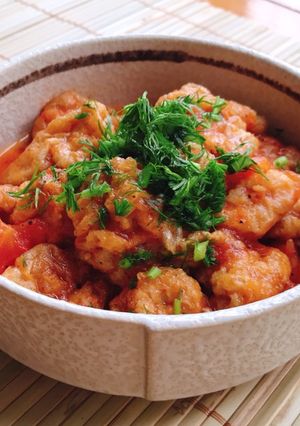Hình của món Mỳ căn sốt cà và thì là.