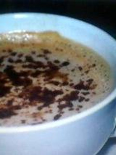கையால் செய்யப்பட்ட கப்புசினோ செய்முறை முக்கிய புகைப்படம்