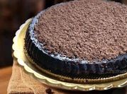 Una foto di torta al caffè senza uova