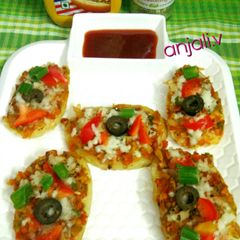 A picture of Potato pizza.