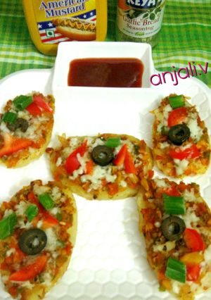 A picture of Potato pizza.