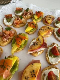 Una foto de Canapés diferentes