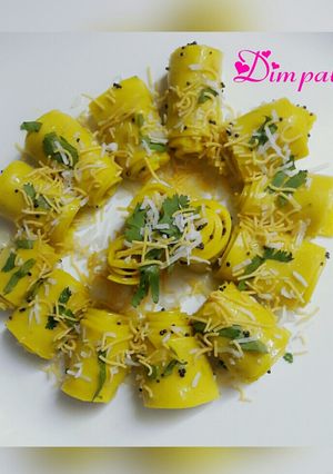 A picture of Khandvi (Patudi).