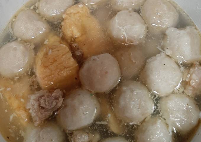 Bagaimana Membuat Kuah bakso simple yang Lezat Sekali