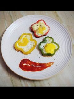 ক্যাপ্সিকাম ওমলেট (Capsicum omelette recipe in Bengali) রেসিপির প্রধান ছবি