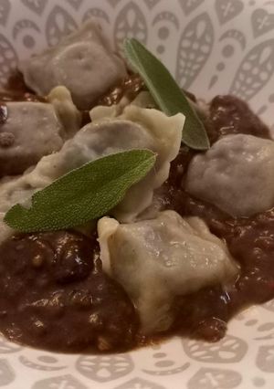 Una foto de Raviolis de Morcilla