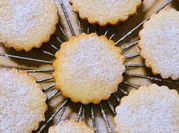 Una foto de galletita de crema de leche o nata