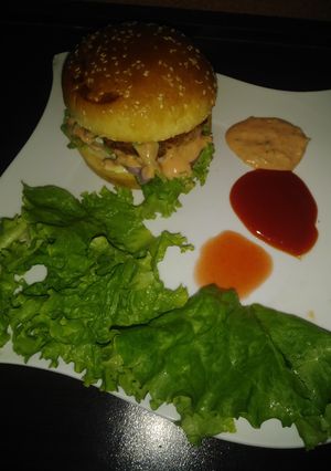 A picture of BeefBurger.