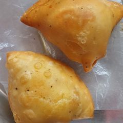 A picture of Samose.
