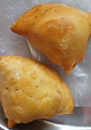 A picture of Samose.